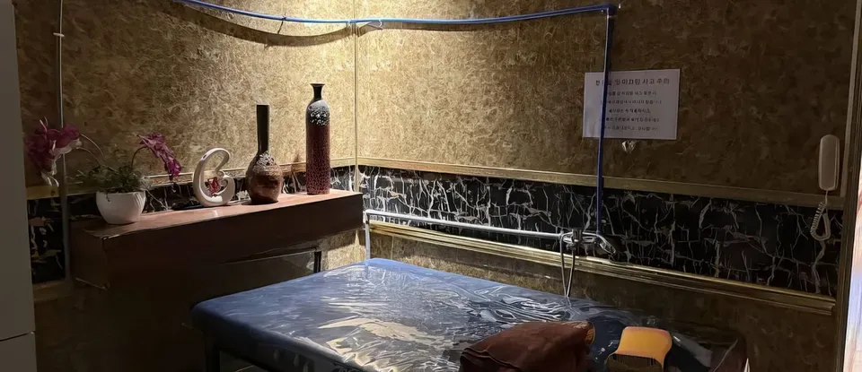 華麗的 壁紙的 按摩房間 床