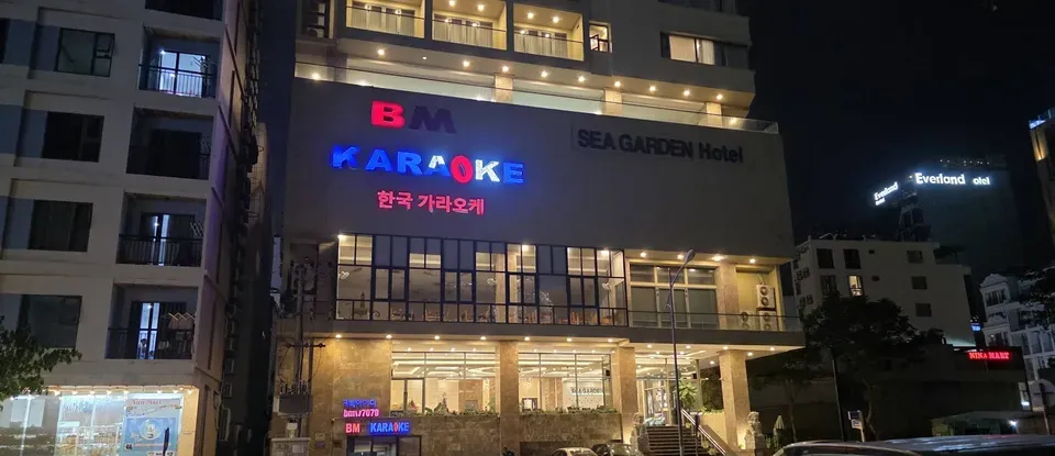 峴港 BMW KTV Sea Garden 飯店