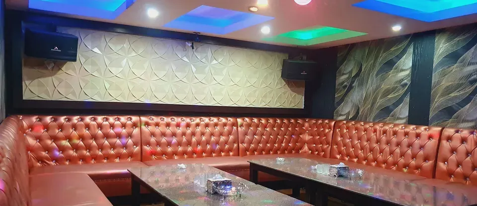 團體 聚會 VIP 房間
