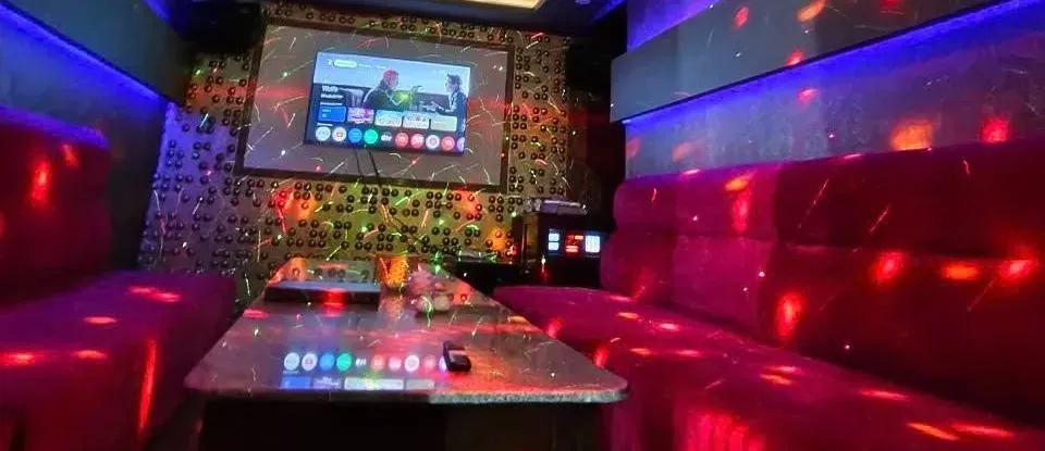 Party 氛圍 燈光
