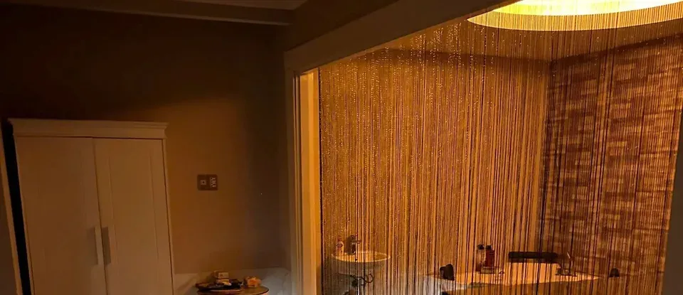 窗簾 按摩房